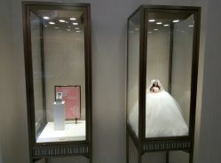 点击看大图 -钻石小鸟钻戒婚戒定制(石路店)