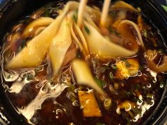 -郑家山村凉皮 肉夹馍 油泼面