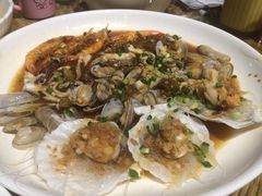 -春天里·老街坊餐厅(港隆广场店)