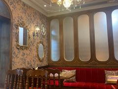 -秘密旅行Bonjour(黑金冠 江南西店)