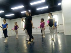 -舞研舞蹈培训(魏公村校区)