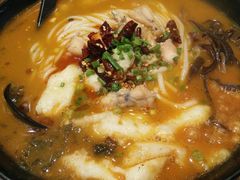 美娃鱼米线-老妈米线(港龙店)