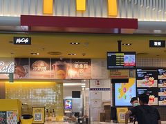 -麦当劳(深圳北站B2检票口楼上)