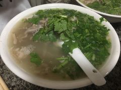 羊杂汤-清真喜兰老丁羊汤特色小吃