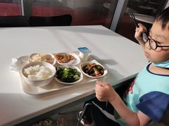 -浦东图书馆读者餐厅