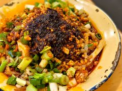 -拈签一笑黄牛肉辣卤串串