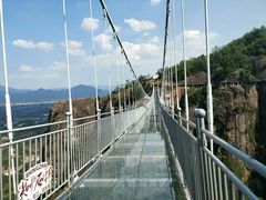 -玻璃桥景区石牛寨