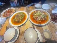 -三叔特色自贡菜(中海国际店)