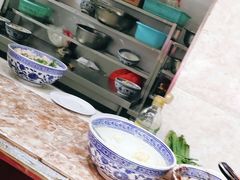 -天发芽·何记葫芦头泡馍·老字号(小南门店)