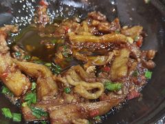 咸鱼鸡粒茄子煲-九大簋家宴(北京路店)