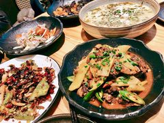 -十三式重庆江湖菜(金茂览秀城店)