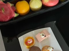 -三亚湾海居铂尔曼度假酒店