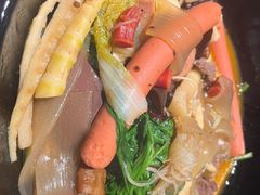 -万记麻辣烫国展总店