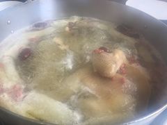 松茸竹荪土鸡汤锅-御膳宫药膳餐厅(金沙店)