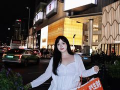 -何师烧烤Pro ·小龙虾·江湖川菜·精酿啤酒(太古里店)