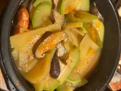 海鲜大酱汤-包装马车·韩国料理·포장마차