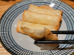 雪菜黄鱼春卷-南小蟹手工點心(三里屯店)