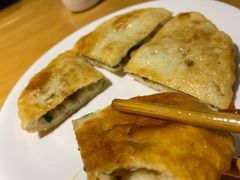 牛肉饼-大众跷脚牛肉馆·非遗传承单位(峨眉山店)
