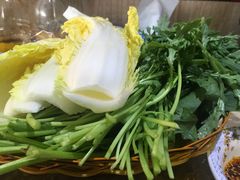 -牛叔鲜羊肉铜火锅(远东小区店)