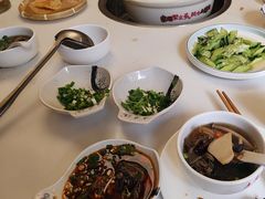 -土连锅·现熬养生汤锅(梁家巷店)