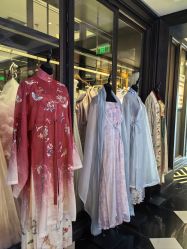 -鼎极摄影(世纪金源店)