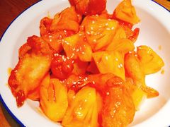 菠萝虾仁-费大厨辣椒炒肉(万家丽一店)