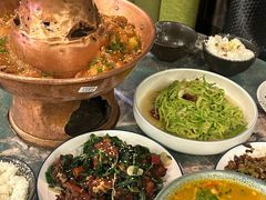 -浩海火燒雲傣家菜(芮欧百货店)