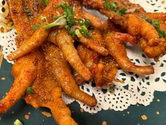 -爱啤精酿·民谣酒馆(滨江店)