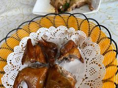 红烧乳鸽-百利鸽王(紫薇路店)