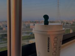 -星巴克(深圳北站B5检票口)