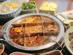 -巴倒烫陆派火锅山庄(南山总店)
