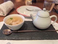 开胃云吞鸡汤-华尔道夫酒店·紫金阁