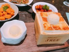 -大树餐厅(红旗街万达店)