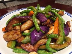 烧汁地三鲜-金龙寨(解西店)