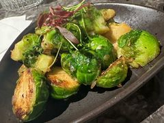 -LESCEDARS Brasserie Bistro香柏树