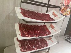 吊龙-左庭右院鲜牛肉火锅(浦江欢乐颂店)