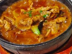 鱼头焖豆腐-冷大厨灌汤包
