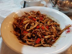 鱿鱼炒肉丝-天下客饭店(中山路店)