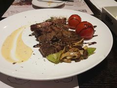 -HIHE Bistro·Oyster Bar(华熙live店)