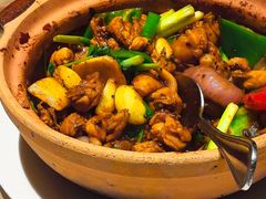 -八府香鸭·啫啫煲(华山路店)