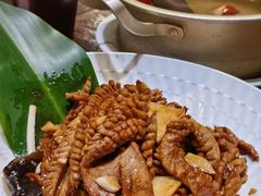 -魁盛居百年鲁菜馆(县西巷店)