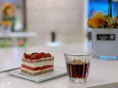 夏季限定草莓西瓜蛋糕-1/4 ONE QUARTER COFFEE LAB(朝阳大悦城店)