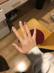 -UGIRL有个美甲