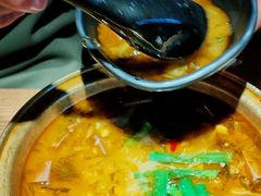鸭血酸菜汤-聚点串吧·北京烧烤(海淀黄庄店)