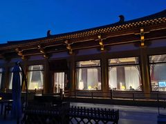 -敦煌山庄摘星阁