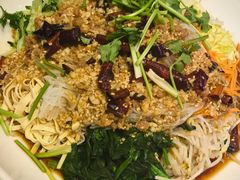 -吴记酱骨炖菜馆(西大直街店)