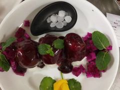红酒鹅肝配奇异果粒-小广寒电影艺术餐厅(小广寒经三路店)