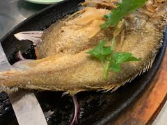 -潮界(LU·ONE凯德晶萃广场店)