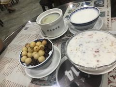 -周大娘牛乳(旧寨古村总店)
