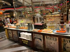 自助取餐区-四海一家自助餐(益田假日广场店)